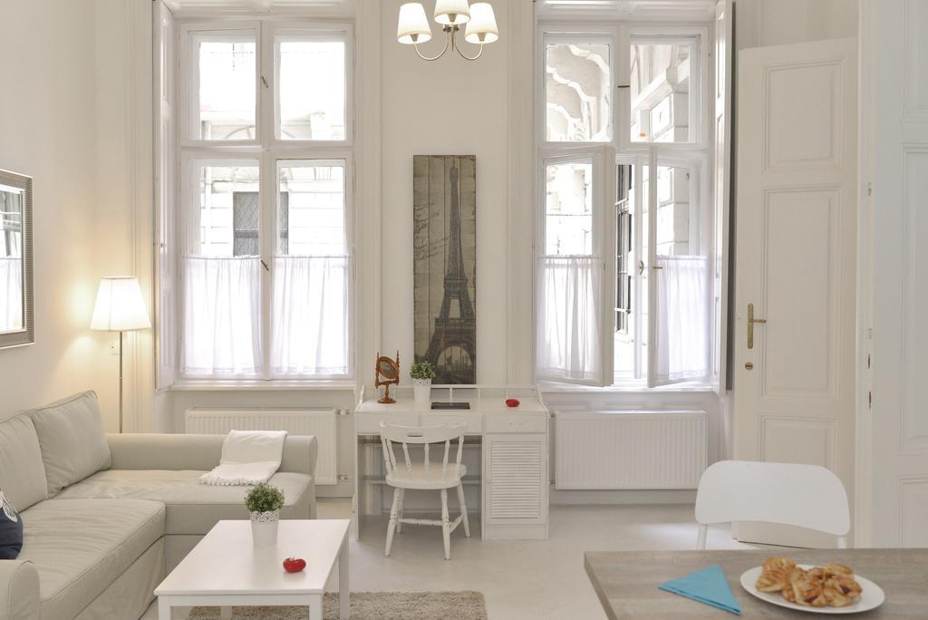 Paris Apartment Budapest Værelse billede